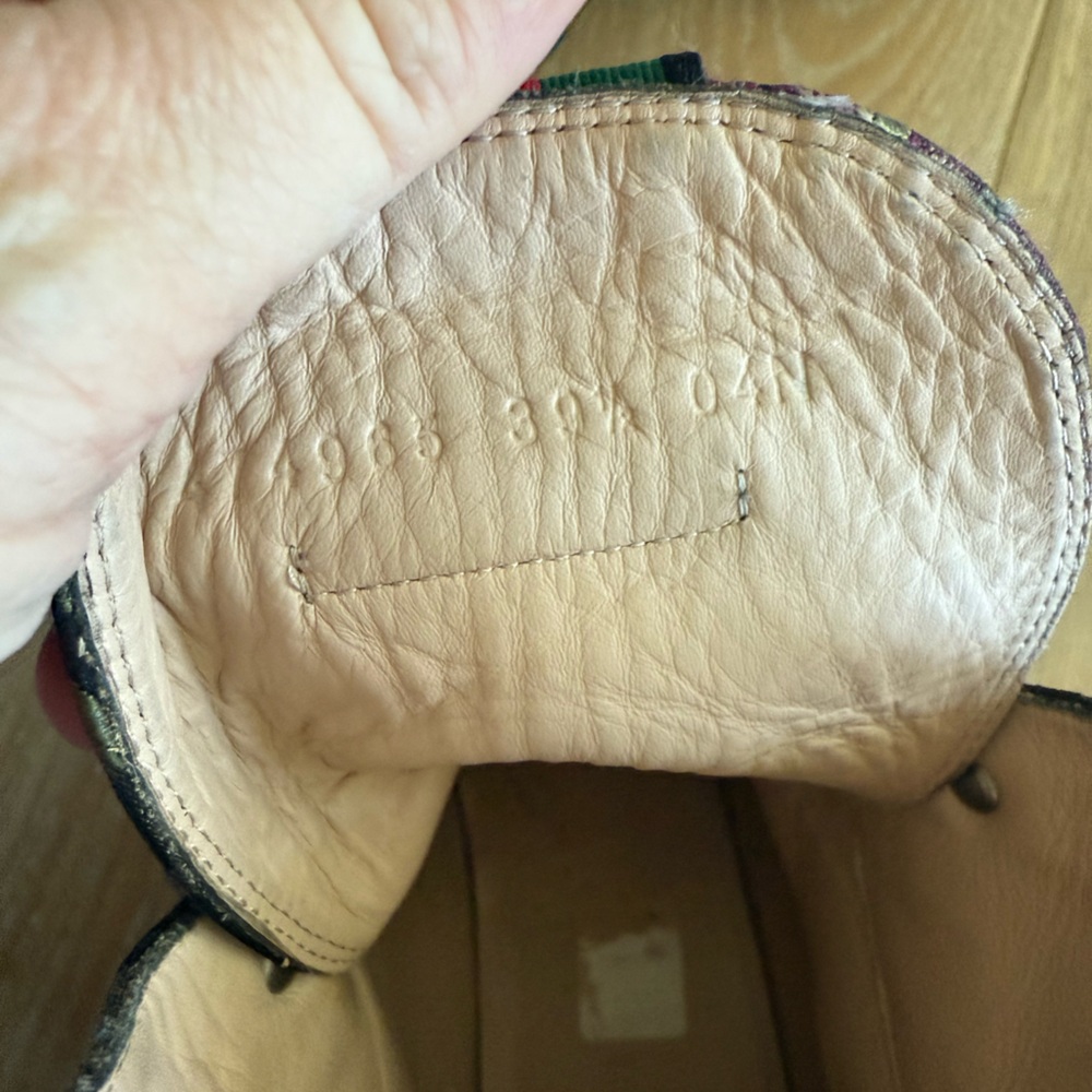 Gucci Floral Women's Combat Boots Red and Black Laces - Picture 5 of 12